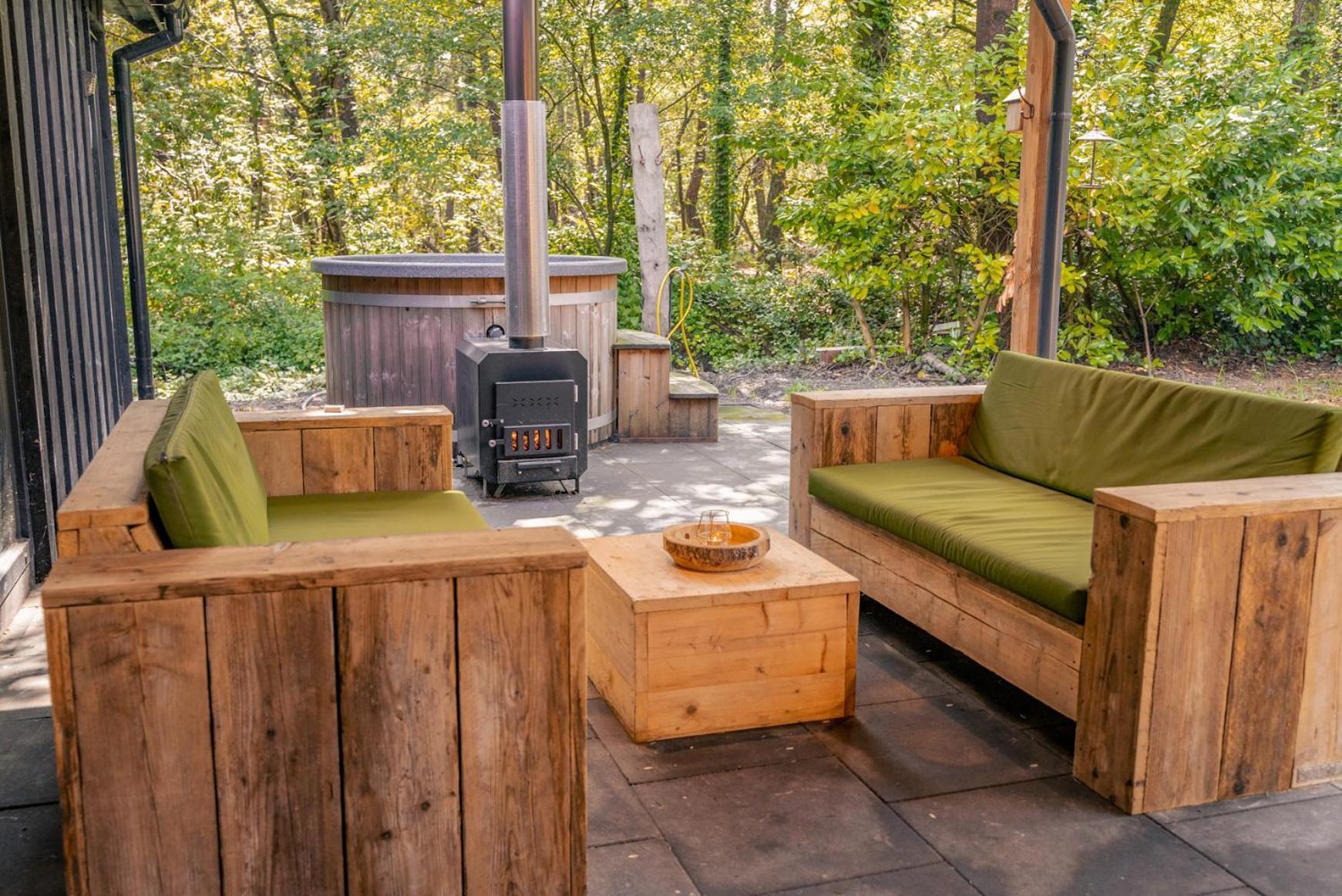 Wellness In The Woods - 4P Tinyhouse Met Prive Sauna & Hottub Diessen Exteriör bild